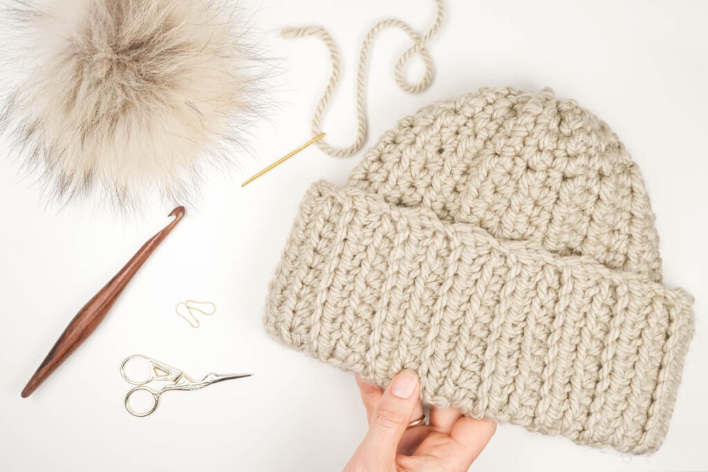 Free Pattern - Chunky Crochet Beanie for Beginners+Video