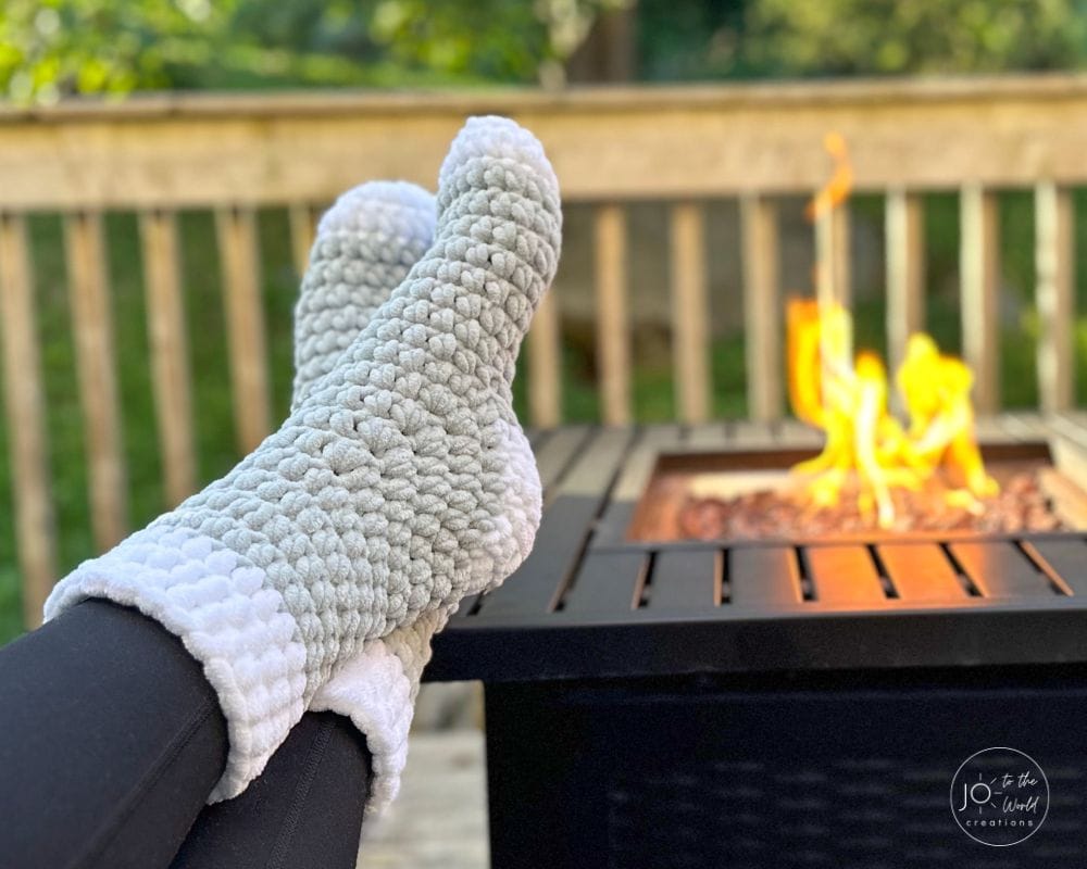 Slipper Socks - Free Crochet Pattern | Jo to the World Creations